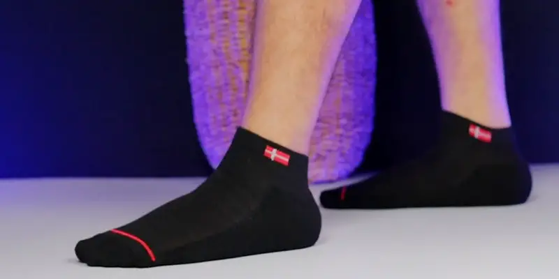 Can Polyester Socks Make Your Feet Stink