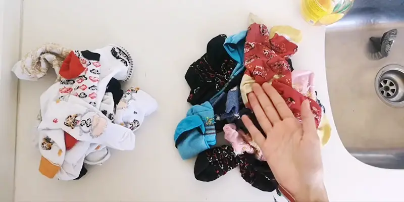 How to Wash White Socks With Color on Them